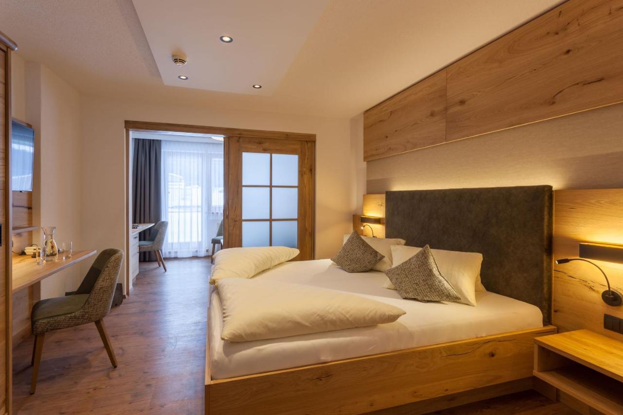 גלטור Hotel Luggi מראה חיצוני תמונה