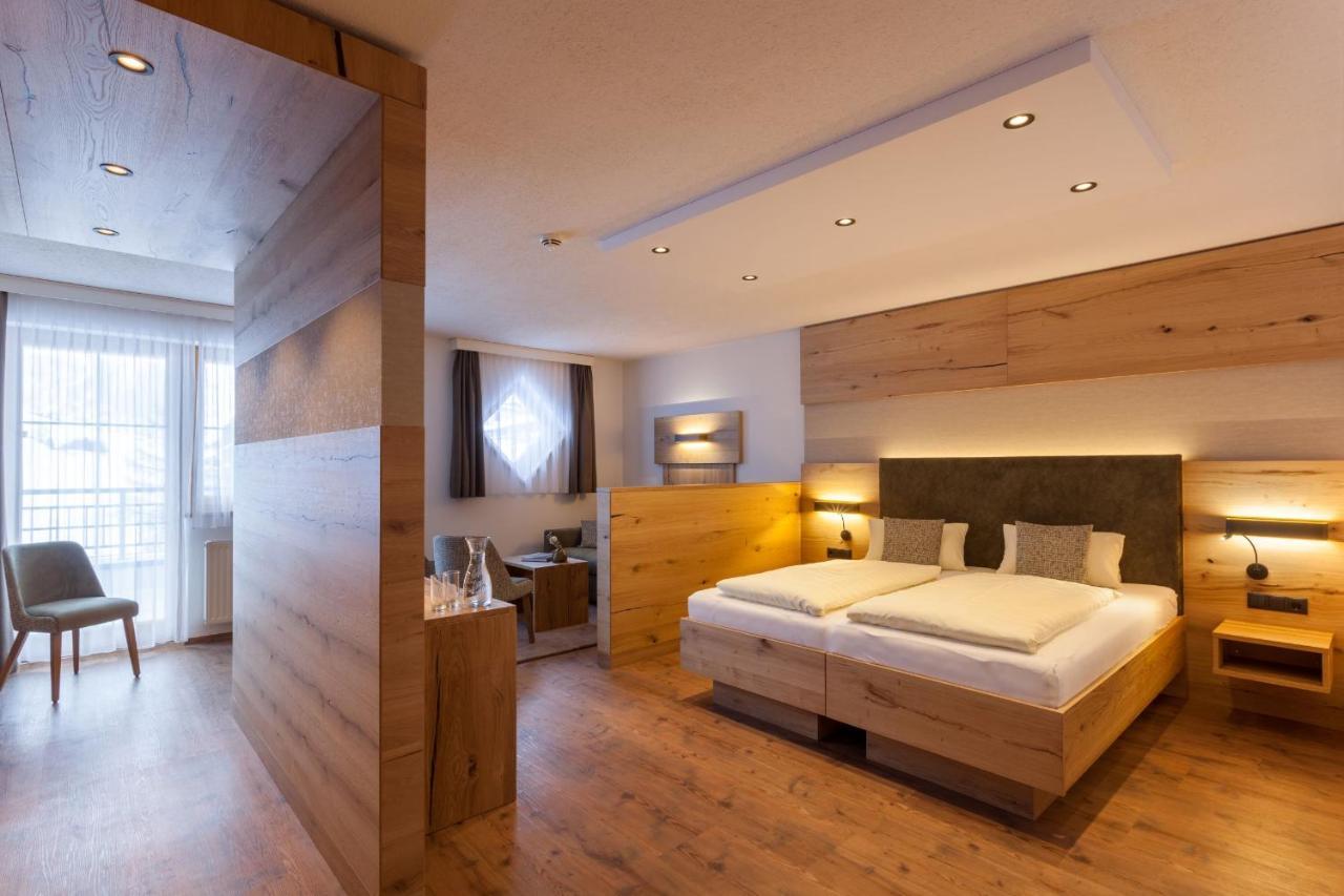 גלטור Hotel Luggi מראה חיצוני תמונה