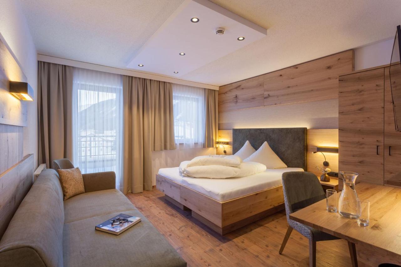 גלטור Hotel Luggi מראה חיצוני תמונה