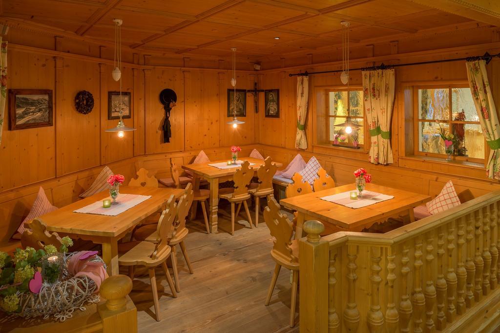 גלטור Hotel Luggi מראה חיצוני תמונה