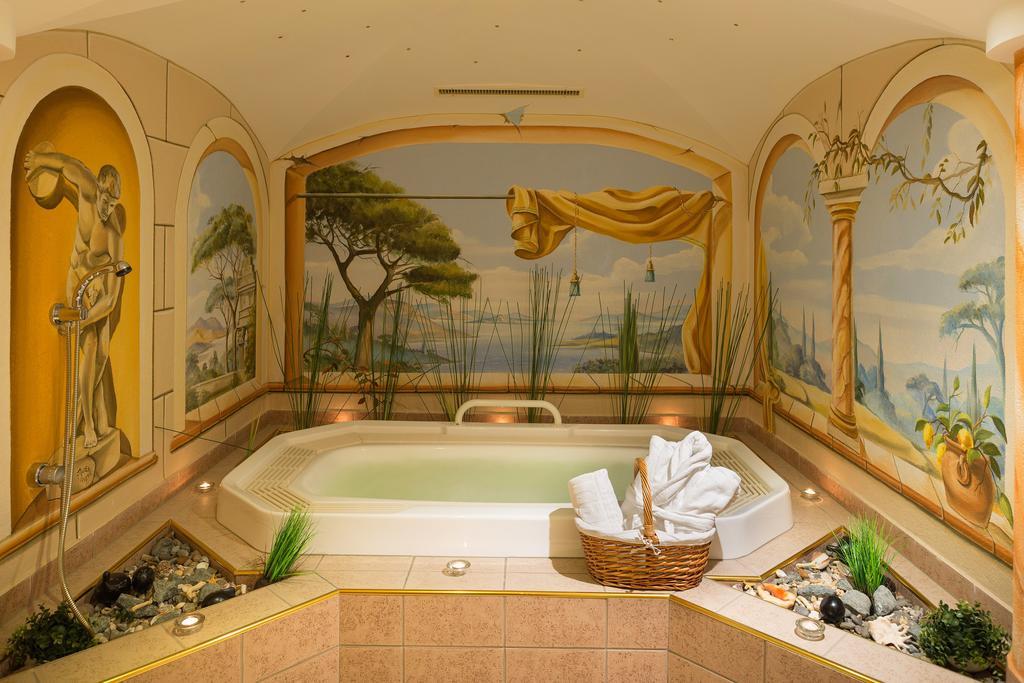 גלטור Hotel Luggi מראה חיצוני תמונה