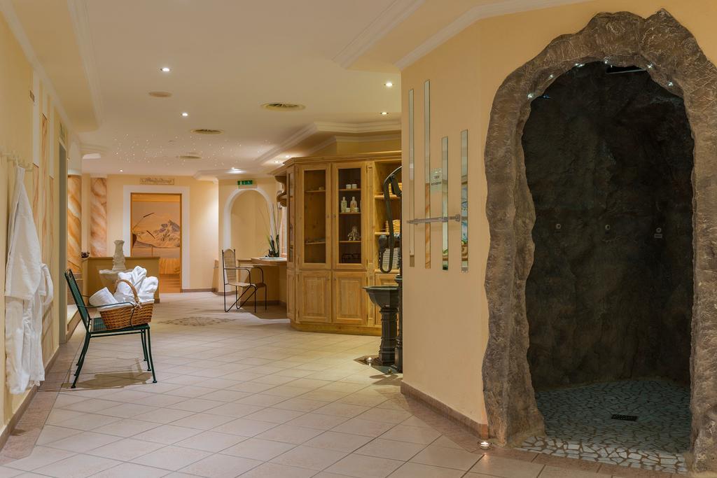 גלטור Hotel Luggi מראה חיצוני תמונה